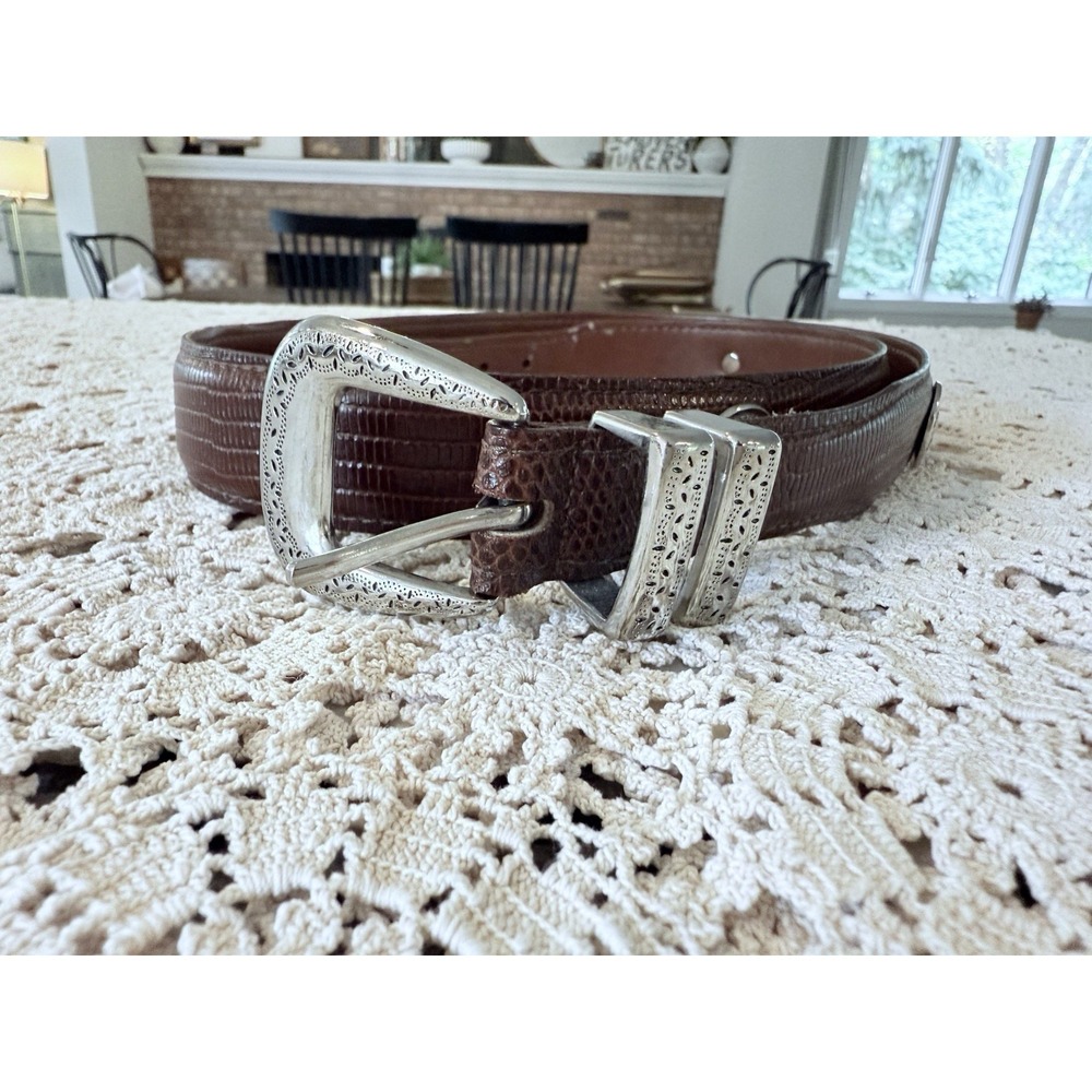 YRI Exeter N.H. Ryder Cups Golf Club Silver Medallions Belt 38" Brown